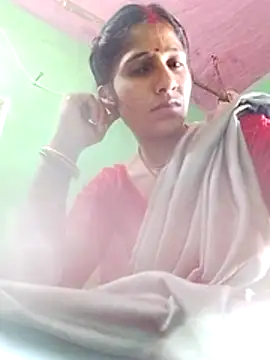 MISS-KAYA online show from February 2026 08:45:01 AM