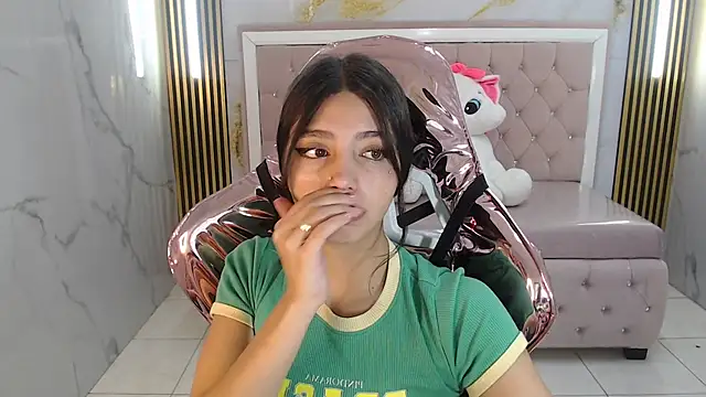 alehp rose s online show from November 2025 01:10:02 PM