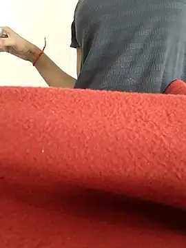 Snapshot of tanisha-2005 chatting on November 2025 04:20:02 PM tanisha-2005 online show from November 2025 04:20:02 PM