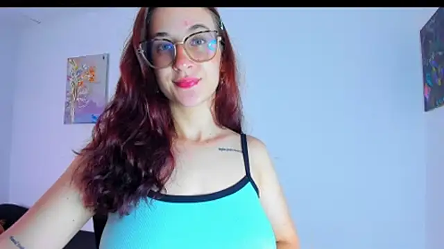 Snapshot of Laura_Ivy chatting on June 2026 01:09:02 PM Laura Ivy online show from June 2026 01:09:02 PM