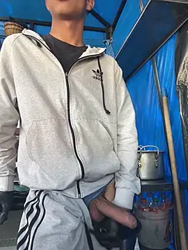 diegoand0911 online show from March 2026 02:06:02 PM