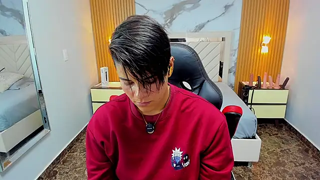 KAROLLJONES1 online show from March 2026 07:29:01 PM