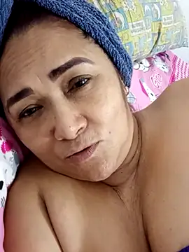 linda luna29 online show from December 2025 05:17:02 AM