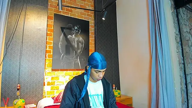 AlanCutee online show from November 2025 11:21:02 AM