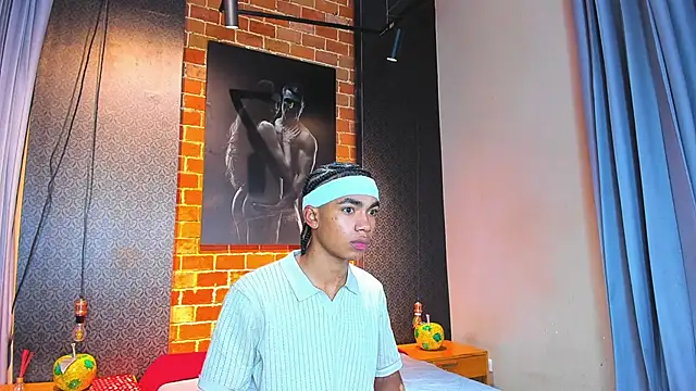 AlanCutee online show from November 2025 11:42:02 AM