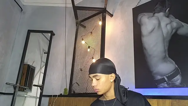 AlanCutee online show from February 2026 01:10:01 PM