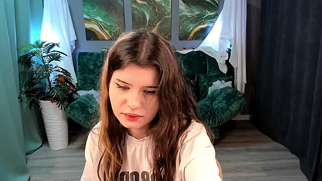 AnoraDark online show from November 2025 06:30:01 PM