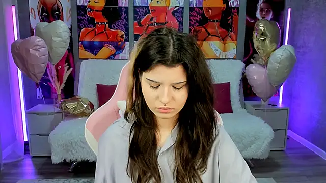 Snapshot of AnoraDark chatting on February 2026 06:28:01 PM AnoraDark online show from February 2026 06:28:01 PM