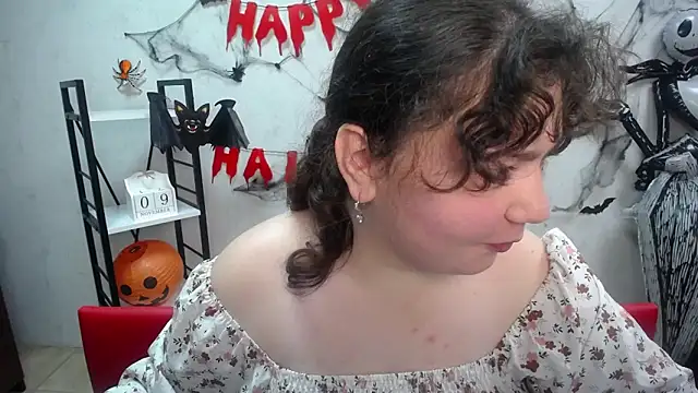 NeonilaLisova online show from November 2025 12:15:01 PM