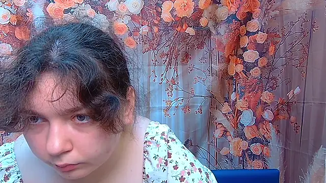 NeonilaLisova online show from November 2025 06:12:02 AM