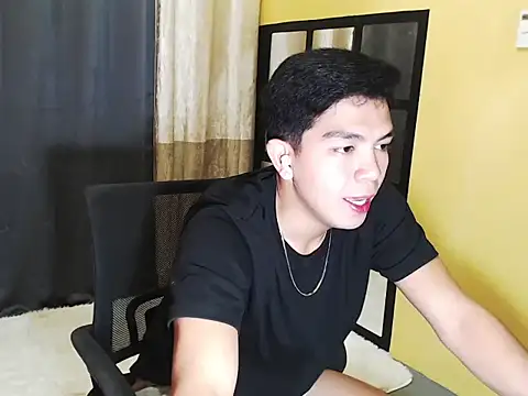 Hunky paul online show from February 2026 05:49:02 PM