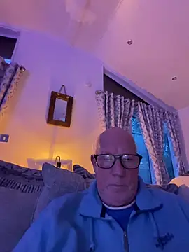 philefc online show from December 2025 04:03:02 PM