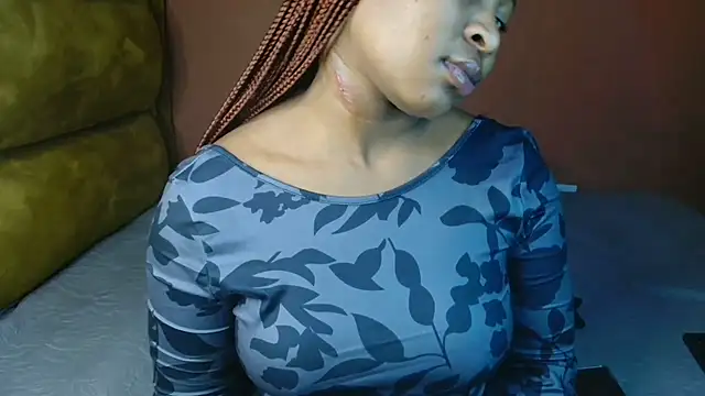 SexxyAddiict online show from February 2026 05:11:01 PM