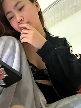 Lucky-nice202 online show from January 2026 05:18:02 PM