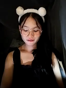 Snapshot of saronla_03 chatting on September 2025 02:30:02 PM saronla 03 online show from September 2025 02:30:02 PM