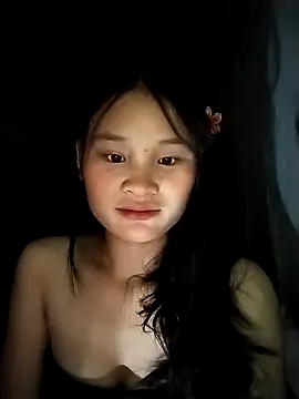 Snapshot of saronla_03 chatting on October 2025 04:17:02 PM saronla 03 online show from October 2025 04:17:02 PM