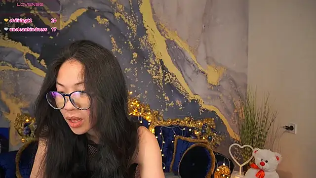 Yen Star online show from March 2026 08:39:01 PM