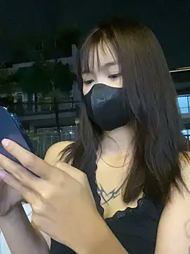   BabyShowPublic   online show from October 2025 01:42:02 PM