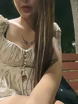   BabyShowPublic   online show from April 2026 03:22:02 PM