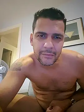 felipebcn online show from December 2025 01:04:02 PM