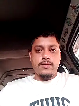 Snapshot of Deza-10 chatting on November 2025 04:09:02 PM Deza-10 online show from November 2025 04:09:02 PM