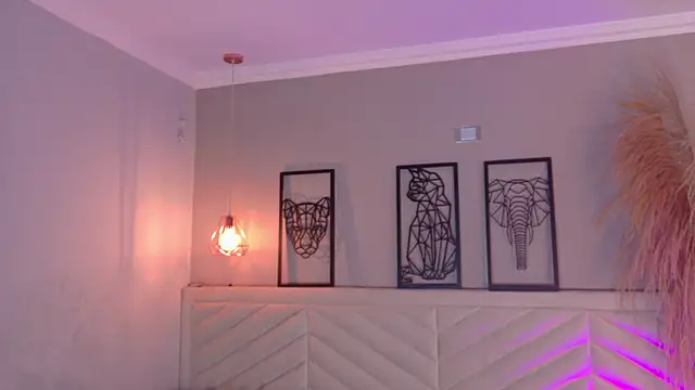 amy miller1 online show from December 2025 09:54:01 PM