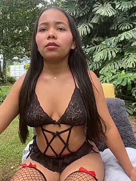 SophiaGuzman online show from November 2025 03:34:01 PM