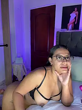 ema zoe online show from April 2026 11:54:02 PM