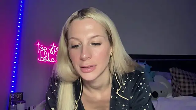 ChelseaCheeky online show from October 2025 12:24:02 AM