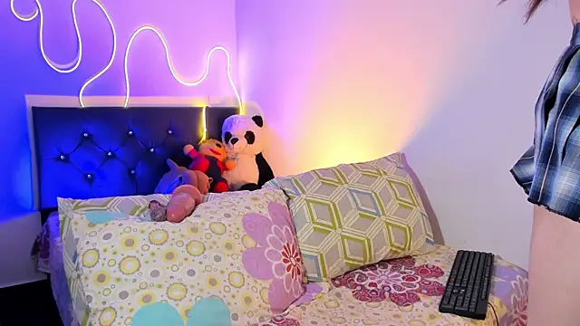 jade 200 online show from April 2026 02:51:02 AM