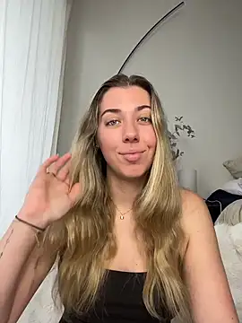 louiseberkeley online show from June 2026 02:11:02 AM