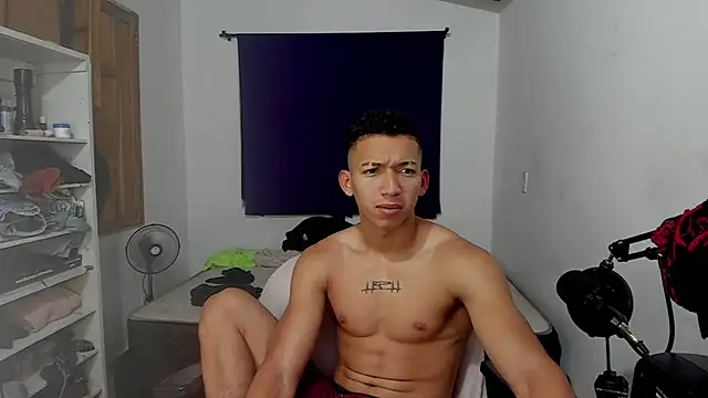 JuanchiT66 online show from September 2025 04:56:01 AM