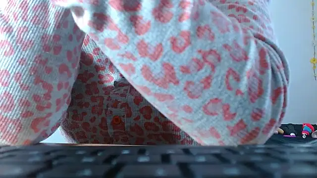 sajecrismaa online show from January 2026 07:38:01 PM