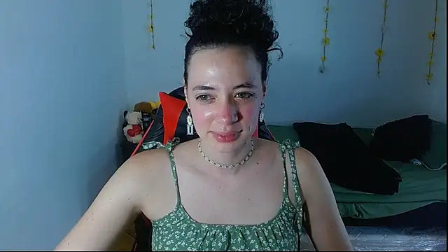Snapshot of sajecrismaa chatting on June 2026 10:11:02 PM sajecrismaa online show from June 2026 10:11:02 PM