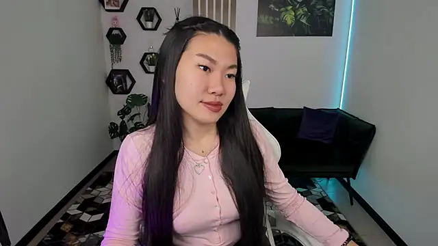 LunaPurrr online show from November 2025 01:29:01 AM