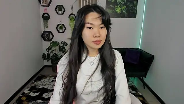 LunaPurrr online show from November 2025 12:24:01 AM