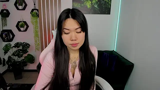 LunaPurrr online show from January 2026 11:08:01 PM