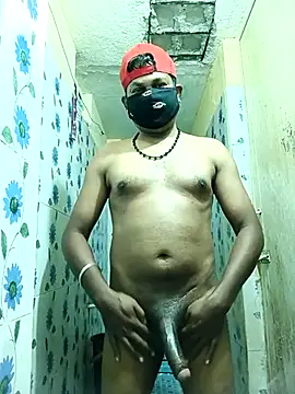 Snapshot of Tamilpayan09876 chatting on February 2026 12:42:01 AM Tamilpayan09876 online show from February 2026 12:42:01 AM