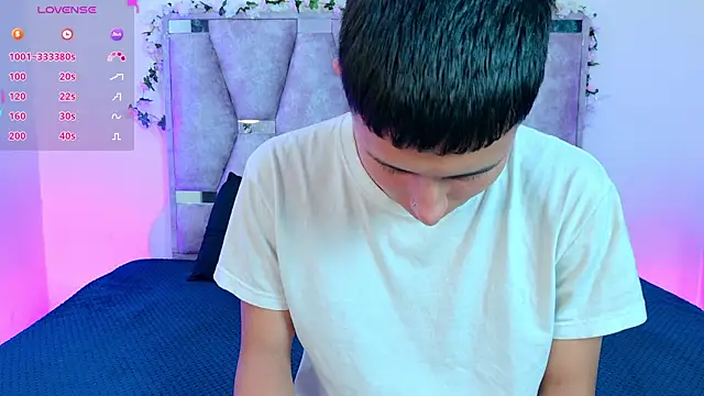 lana and liam  online show from April 2026 10:20:02 AM