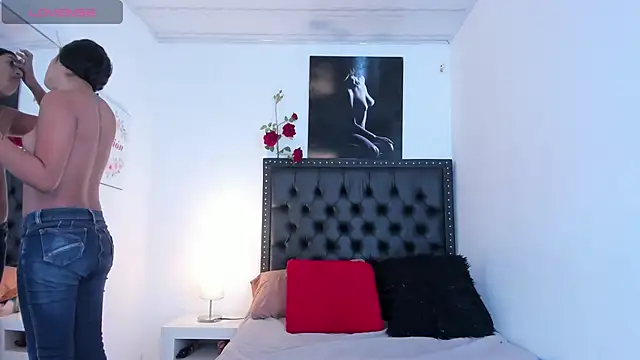 ScarlettVell online show from November 2025 07:24:02 PM