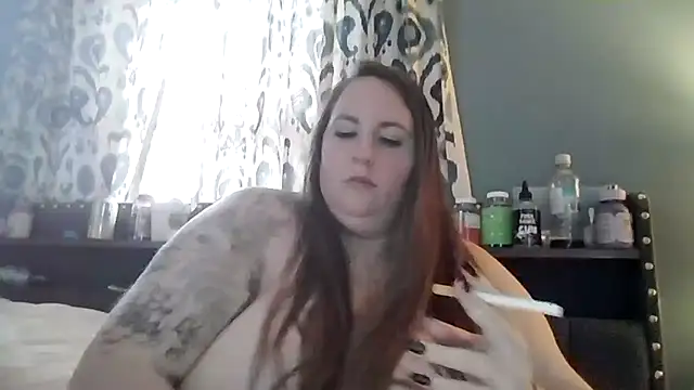 Domimommy420 online show from February 2026 06:04:01 PM