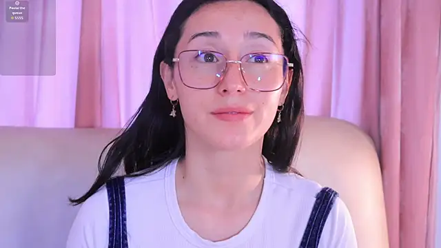 Ginevra esposito online show from November 2025 01:10:02 PM