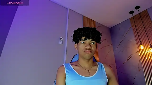 Ivone Rose  online show from November 2025 12:16:01 PM