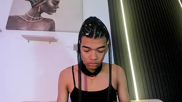 Ivone Rose  online show from November 2025 12:19:02 PM