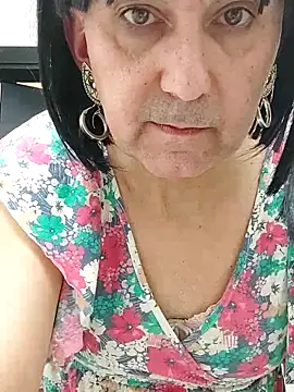 Emily de Carla online show from November 2025 03:55:01 PM