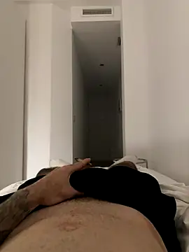 Snapshot of marc944 chatting on December 2025 11:00:02 PM marc944 online show from December 2025 11:00:02 PM