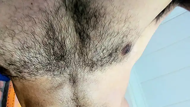 Snapshot of latinhotmuscle chatting on March 2026 09:48:02 AM latinhotmuscle online show from March 2026 09:48:02 AM