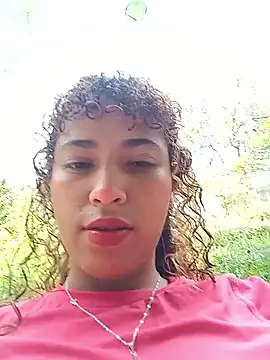 Vikyvoyeur online show from December 2025 05:44:02 PM