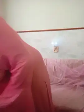 XHelenaX90 online show from April 2026 07:45:01 AM