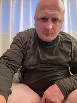 Snapshot of Attila120 chatting on April 2026 07:09:02 PM Attila120 online show from April 2026 07:09:02 PM